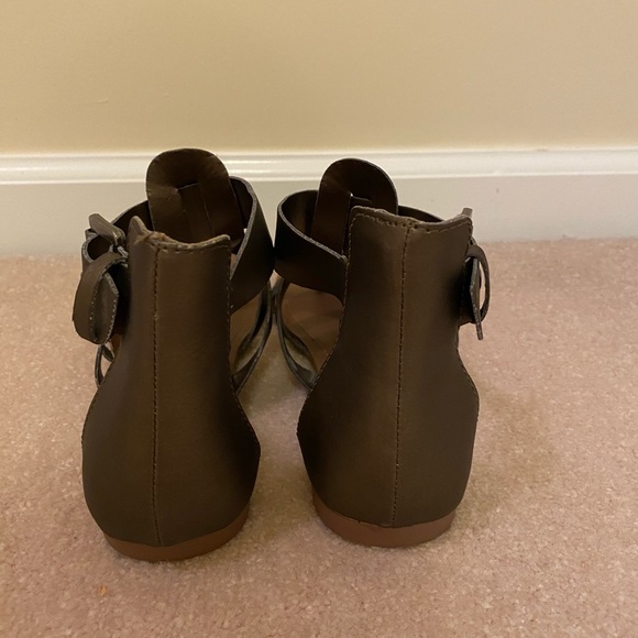 GAP gladiator sandals size 6 - Picture 5 of 7